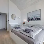 Апартаменты Luxury W Shared Pool 3 Balconies And Terrace Омиш