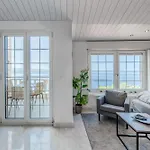 Luxury W Shared Pool 3 Balconies And Terrace Омиш