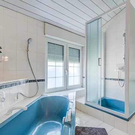 Luxury W Shared Pool 3 Balconies And Terrace * Omiš